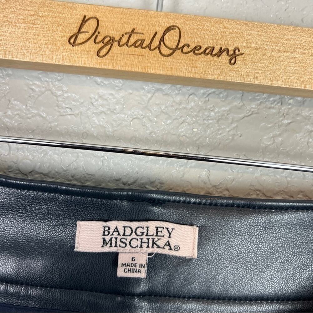 Badgley Mischka Navy Blue Vegan Leather High Rise Straight Leg Stretchy Pants 6 - Picture 3 of 10